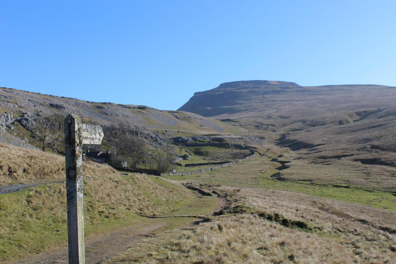 英格尔顿 Crina Bottom - Offgrid Mountain Escape In The Yorkshire Dales National Park酒店 外观 照片